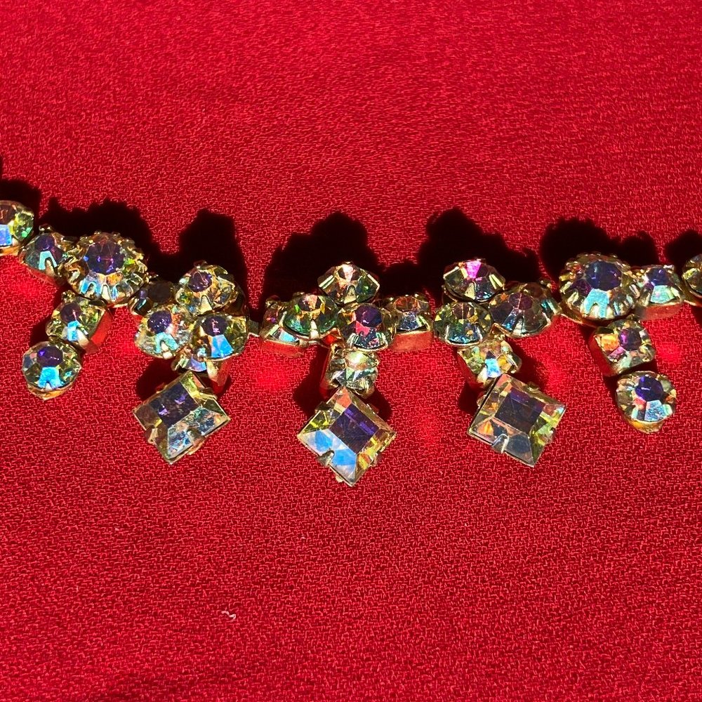 Vintage Aurora Borealis Choker Necklace & Earrings set - Picture 8 of 14